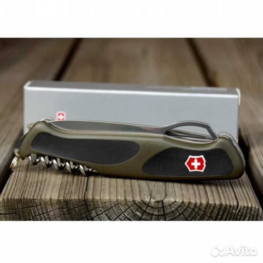 Нож складной Victorinox Rangergrip 61 0.9553.мс4