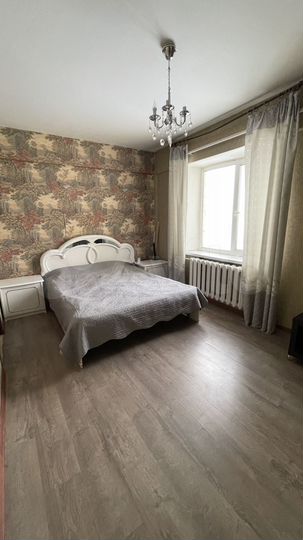 2-к. квартира, 56 м², 3/3 эт.