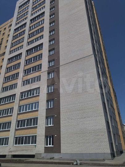 2-к. квартира, 65 м², 1/16 эт.