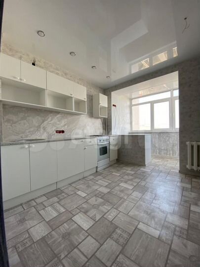3-к. квартира, 56 м², 10/10 эт.