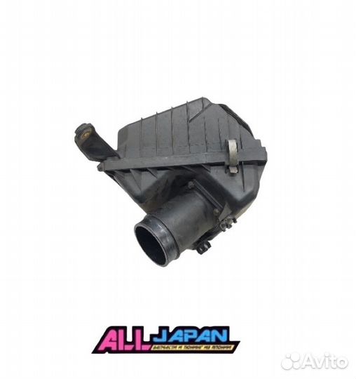 Впуск, корпус воздушного фильтра Subaru Forester