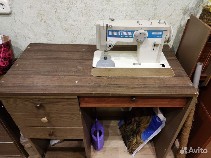 Швейная машина Veritas rubina