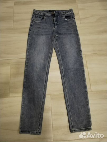 Джинсы подростковые