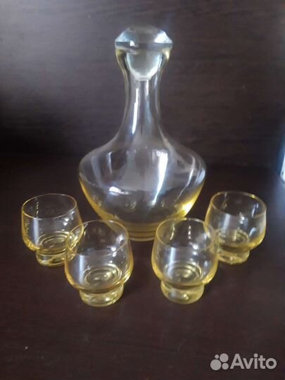 Графин и рюмки СССР