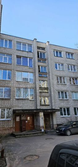 2-к. квартира, 49 м², 2/5 эт.
