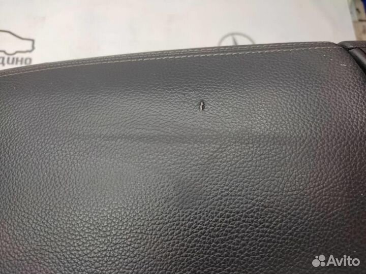 Подлокотник w164 ML-class 642.940 2008