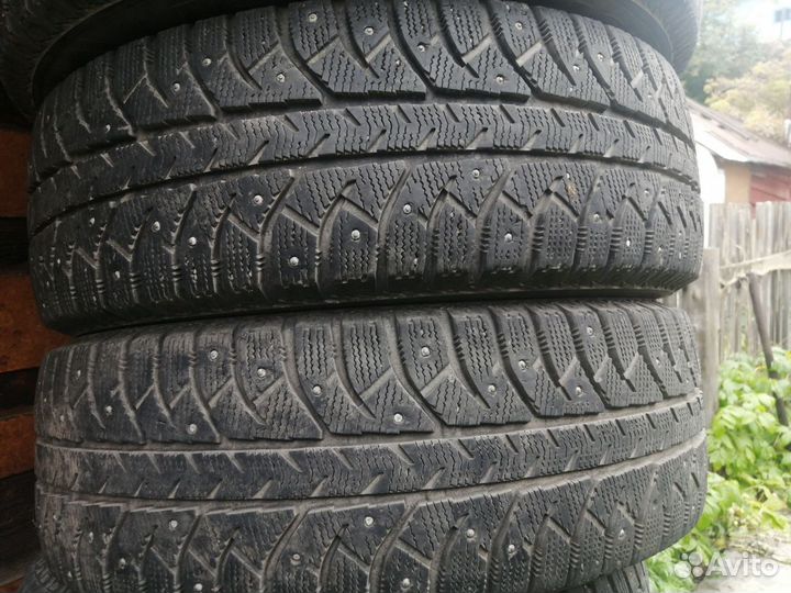 Bridgestone Blizzak WS-60 195/65 R15 145H