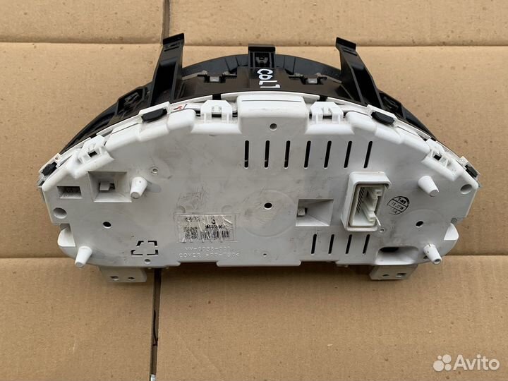 Панель приборов Mitsubishi Colt z30