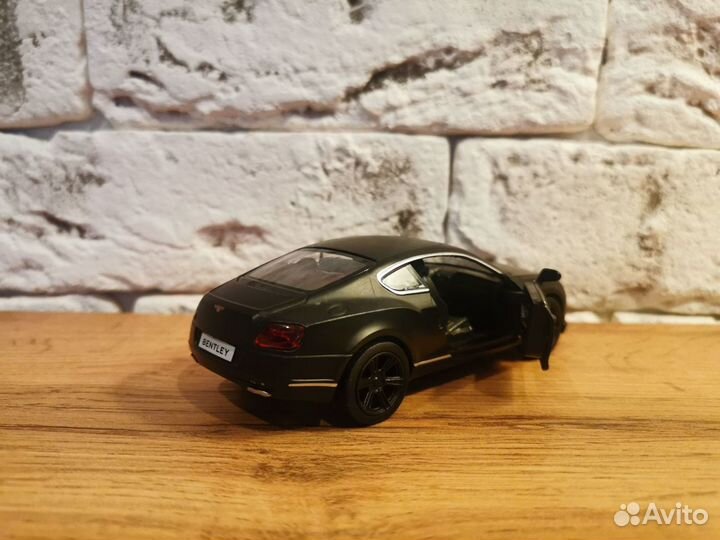 Модель автомобиля Bentley