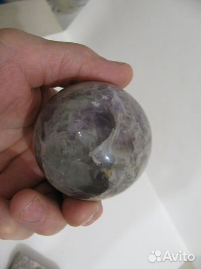 Шар из флюорита