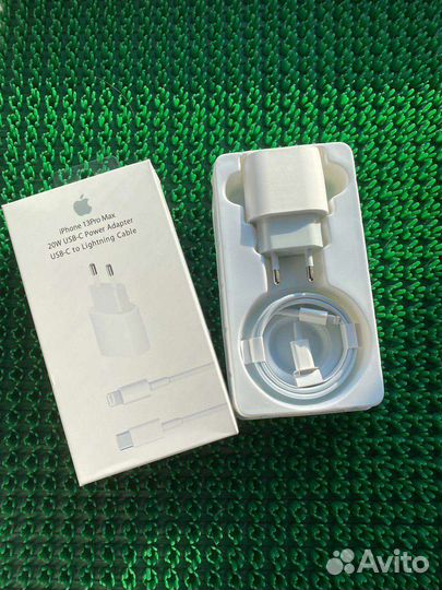 Зарядное устройство для телефона iPhone
