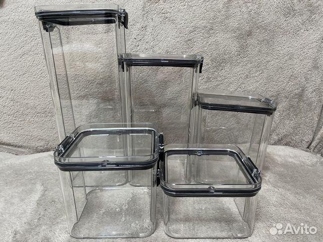 Контейнер пластиковый для сыпучих предметов