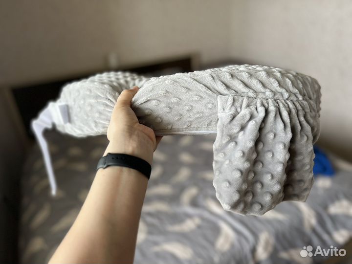 Подушка-позиционер для кормления