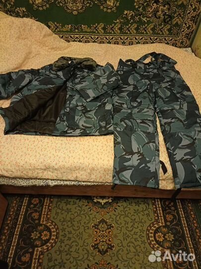 Костюм женский