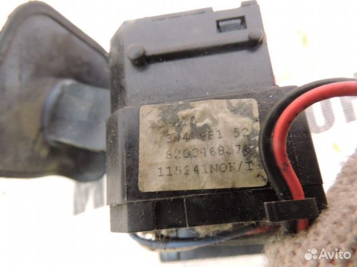 Переключатель поворотов подрулевой для Renault Sym