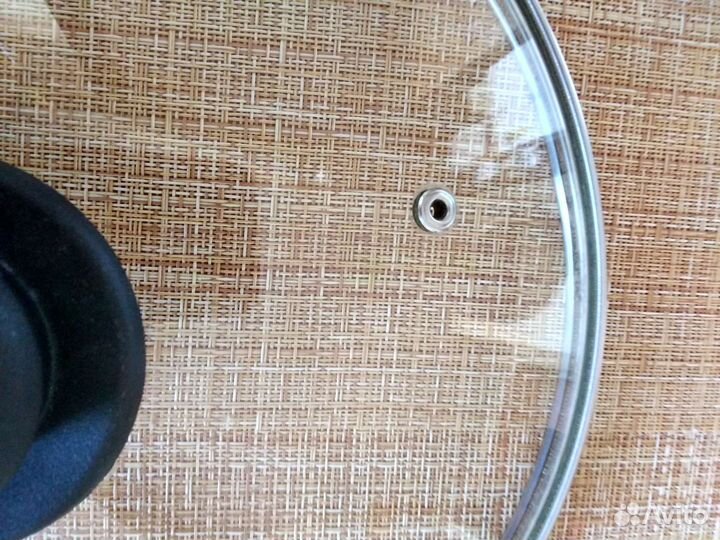 Крышка для кастрюли,сковордки