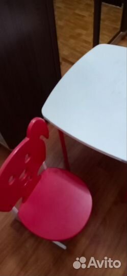 Детский стол и стул