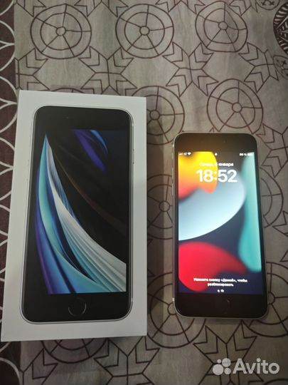 iPhone SE (2020), 64 ГБ