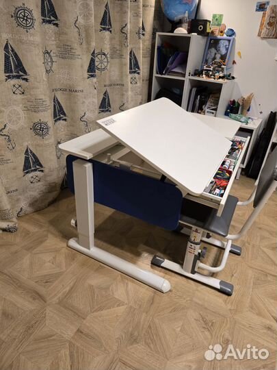 Продаётся парта-трансформер