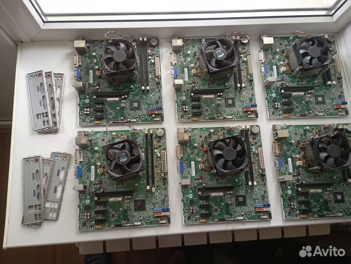 Материнка 1155 + i3 + кулер + заглушка