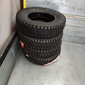 Maxxis MA-SLW Presa Spike LT 155/12.5 R12C