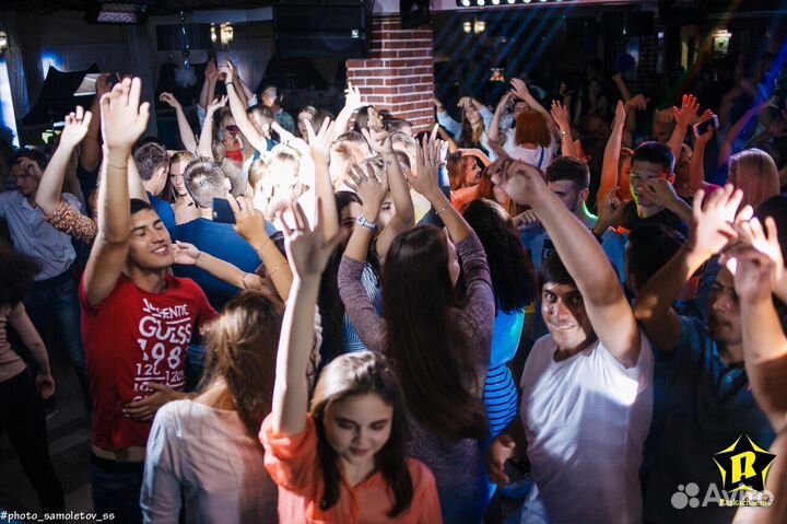 DJ Диджей на Ваш праздник и Ведущий на свадьбу