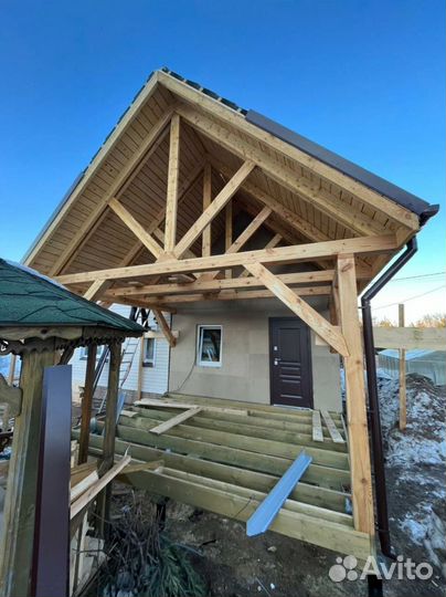 Строительство пристройки к дому веранды беседки