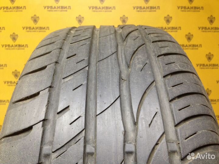 Barum Bravuris 2 215/55 R17 94W