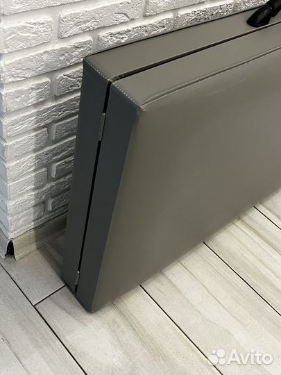 Косметологический стол