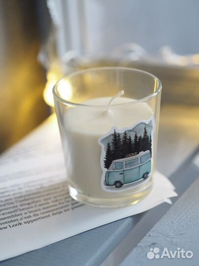 Ароматическая свеча ручной работыс ароматом ванили