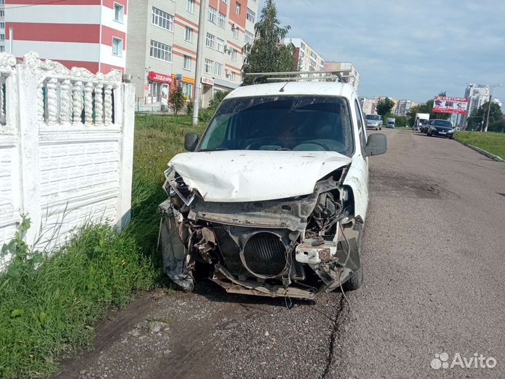 Citroen Berlingo 1.4 МТ, 2008, битый, 200 000 км