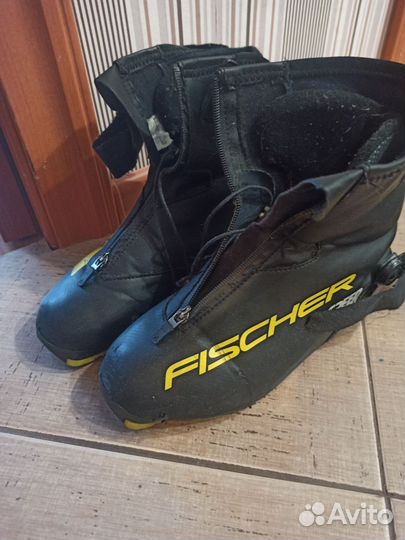 Лыжные ботинки fischer