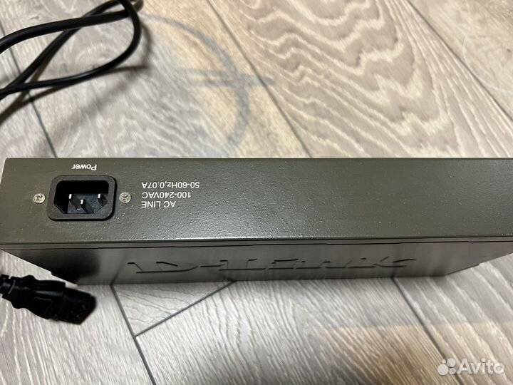 Коммутатор неуправляемый d-link 1016A