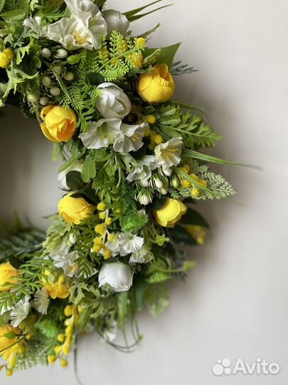 Весенний веночек 40 см