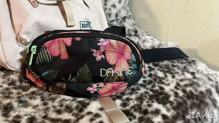 Поясная сумка dakine