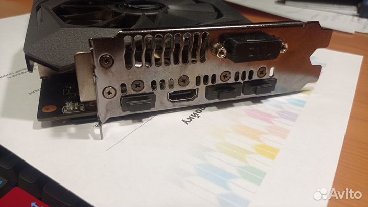 Видеокарта GTX 1060 6gb asus rog strix