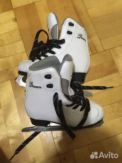 Продам коньки