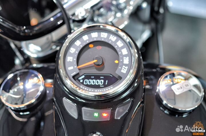 Heritage classic 114 black PS