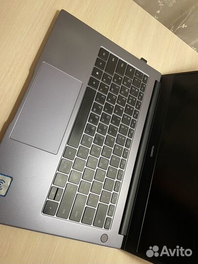 Huawei matebook d14 amd