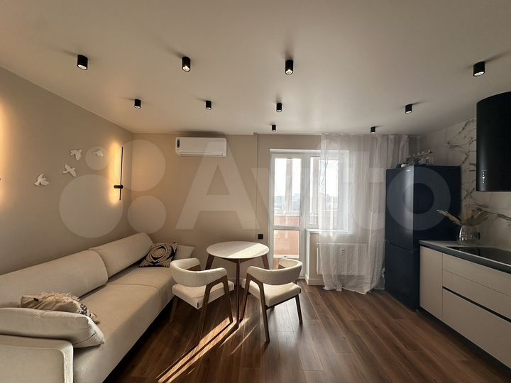 2-к. квартира, 60 м², 3/10 эт.