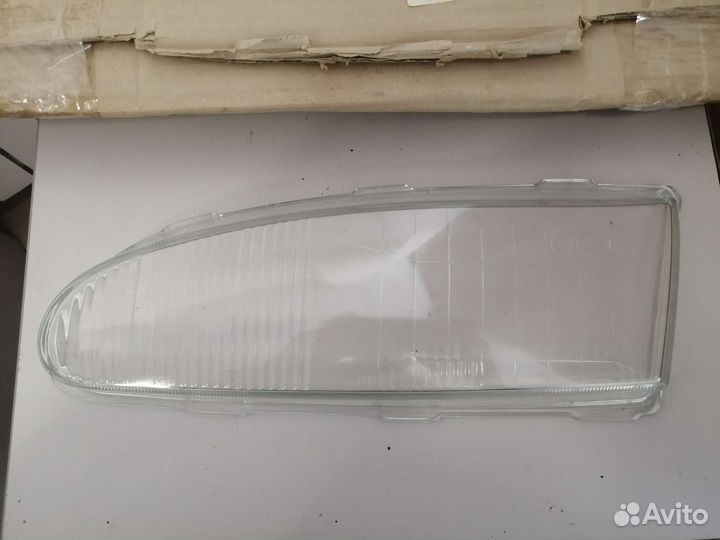 Стекло фары левой mondeo I (93-97) fd27021400l00