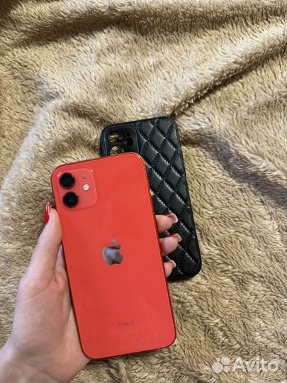 iPhone 12, 64 ГБ