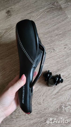 Седло для шоссейного велосипеда