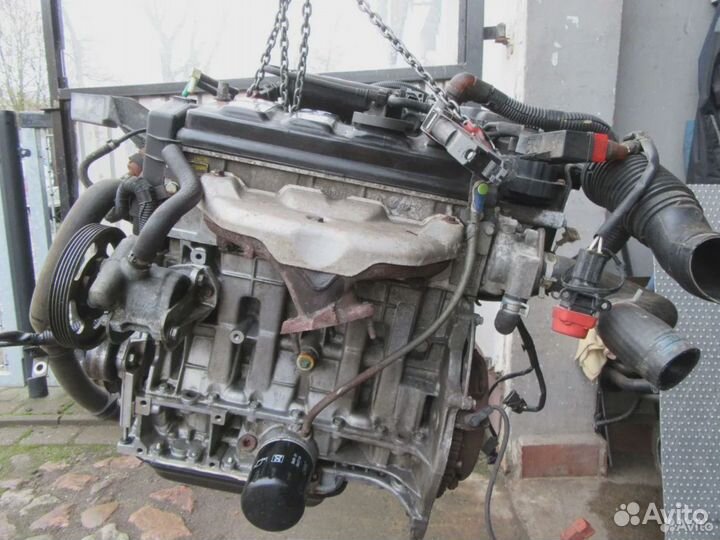 Двигатель KFX Peugeot 206 1.4