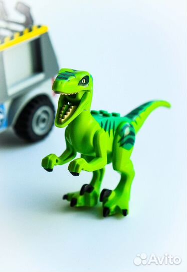 Lego Juniors Jurassic World 10757