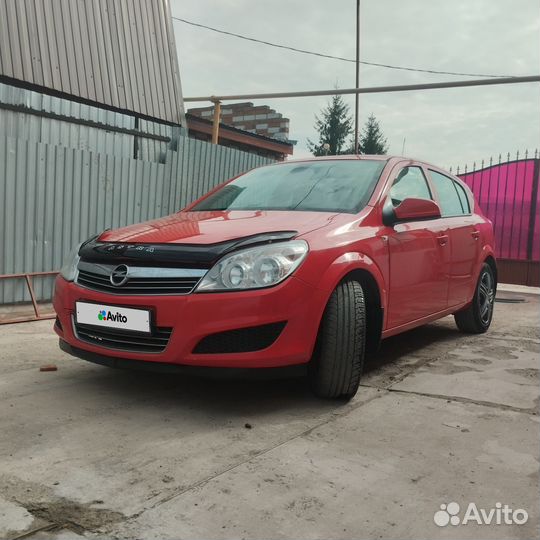 Opel Astra 1.8 AT, 2010, 273 600 км