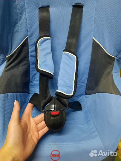 Детское авто кресло