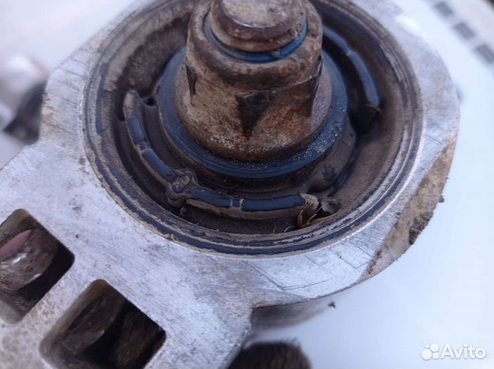 Рычаг передний Сааб 9-5