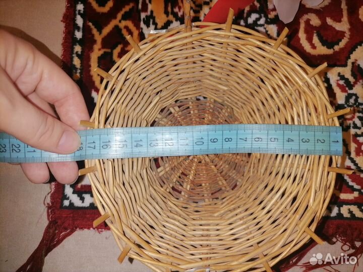 Корзина плетеная
