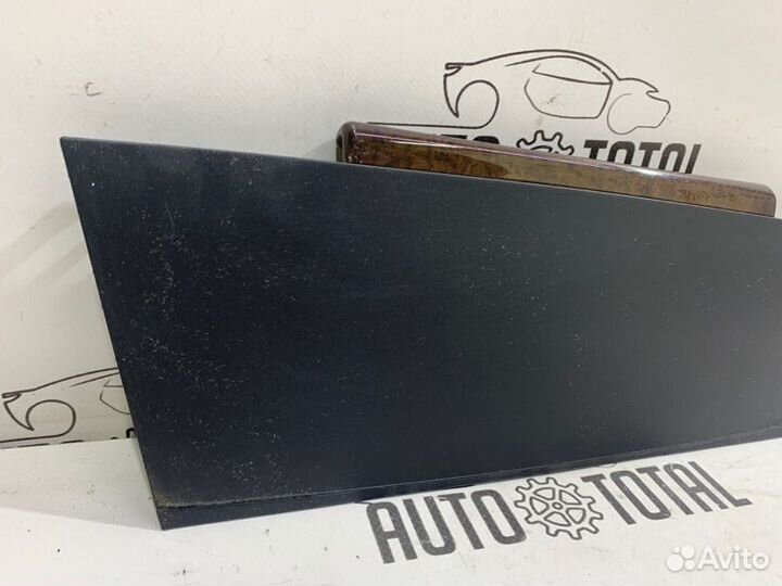 Накладка торпедо Bmw 745 E65 N62B44 2004